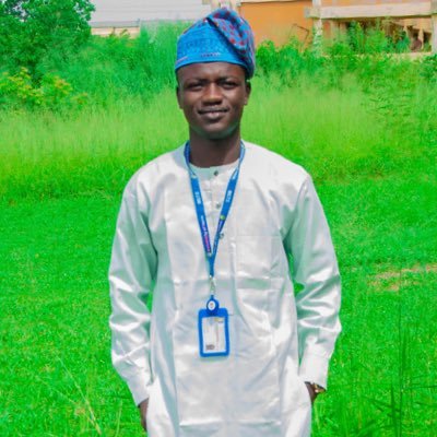 🎓 https://t.co/fSvoDqFBJH. Public Admin (In View) | 📰 Journalist | ✊ GNF🦁 |UNILORITE | 🗣️ PRO @INSU_hdqs | 🎥 @laplanetsa @kwarakidsleague @_theprl @BusariFA