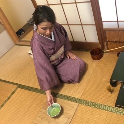 英語講師歴20年 高校生専門学校生社会人まで累計3千名以上指導 都内国立大附属高と千葉の私立高講師✨️日本の文化や歴史を英語で発信したい 全国通訳案内士二次受験2025合格目指す!10月総合旅行業務取扱管理者受験 日本歴史検定2級2023🈴 世界遺産検定2級 2025🈴 お茶、着物、ワイン、ガーデニング