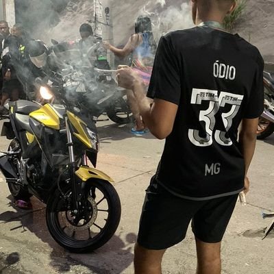 Pedrobala3375's profile picture. Nóis não rende pra qualquer uma
Não vive de status
Nóis joga na roleta e faz o lucro multiplica 🤑🎰🎡