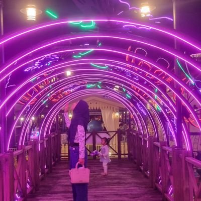 ratupatriaa's profile picture. just specks of dust in this universe .