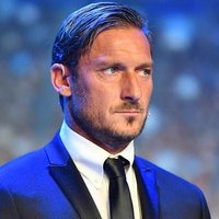 Totti (fake) (@totti_h20) 's Twitter Profile Photo Totti (fake) (@totti_h20) 's Twitter Profile Photo