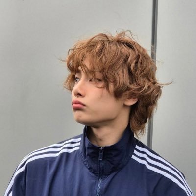 chan's girlfriend's official account