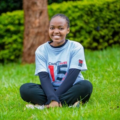 MwakiJune's profile picture. 