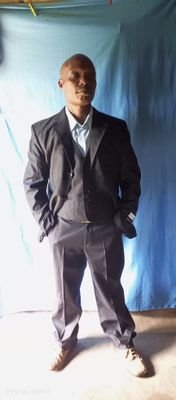 Data scientist, freelancer, preacher, and God fearing. G34Q4SHU