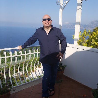 Licensed New Jersey Real Estate Broker/Salesperson since 1988
Born & Raised in the State of New Jersey (Jersey Shore Area)
Part Time Californian since 2017