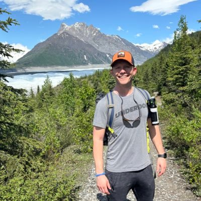 Social Support Lead @underdog, Launched and Manage @UDSupport, Formerly Media Team @establishtherun,