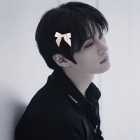 레 (@_09_oo1) 's Twitter Profile
