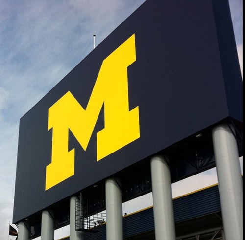 Loyal2MaizenBlu's profile picture. Lived through the 10 year war between Woody and Bo. Longing for the next chapter. Go BLUE!!