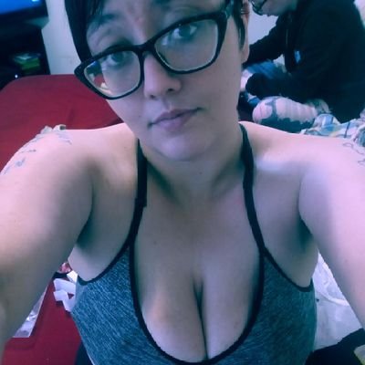 songwriter/Singer(alternative)
Mother
Plus size (thyroid disease)
Animal lover