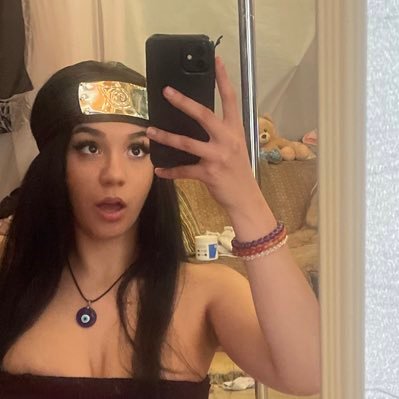 hxdier's profile picture. new and I want to be someone’s goddess💞