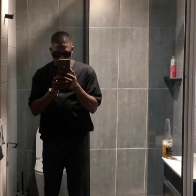 GiftyMachete's profile picture. 🔥🔥🔥🔥