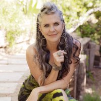Jennifer Hale (@jhaletweets) 's Twitter Profile