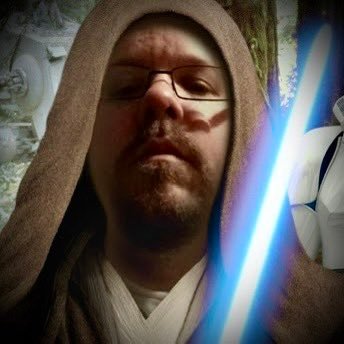 Let’s play Pub Trivia, #StarWars style in 5 mins or less! Grab a Jawa Juice & a bowl of Frog Eggs cuz this is when the fun begins! Hosted by @robchristianson