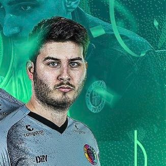 Professional FIFA PLAYER for ? / VBL CC 2x VICE CHAMPION / @DFB ePokal Champ 2022🏆