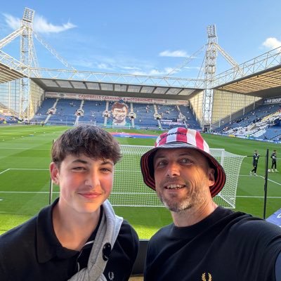 Life long supporter of The Mighty Blades ⚔️ & Architectural Ironmongery #ForisSolutionsLtd - all views are my own. #TramlinesTambourineMan.