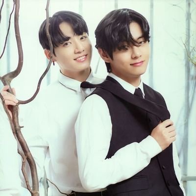Conta para informações (e surtos) sobre as fanfics TAEKOOK que vão virar livros.
~ Cah 🌸