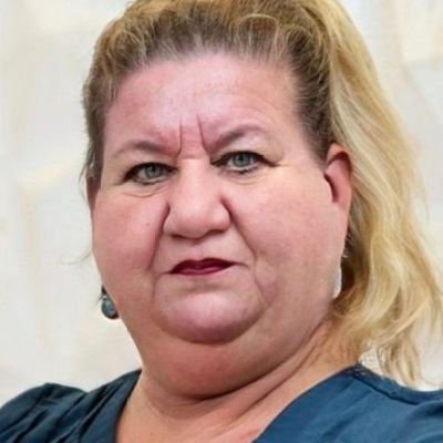 Députée de Palestine. Présidente du groupe La France Islamiste – Groupe NFR (Ne Fiche Rien) à l'Assemblée Nationale. Léon Blum 2.0. Compte parodique. Parody.