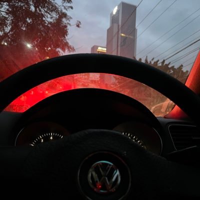 kaplb's profile picture. 👨🏾‍💻e