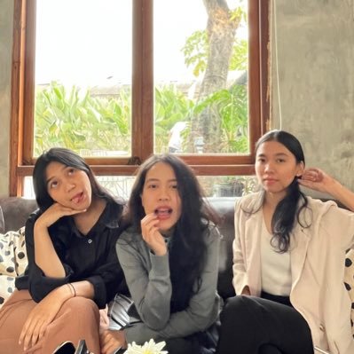 MaliaSinaga's profile picture. my 3 AM conversations