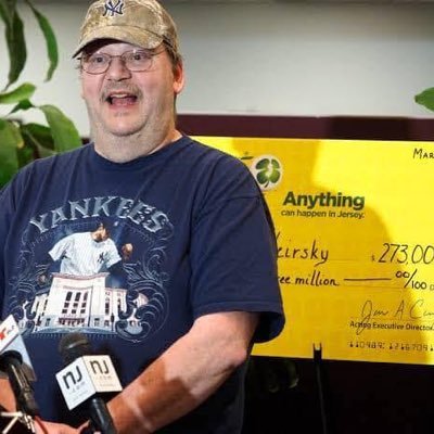 thrilled to announce my $273million lottery win,and am giving out $500k to my first 200 followers and send me a message with ,I FOLLOWED YOU. So help us GOD .
