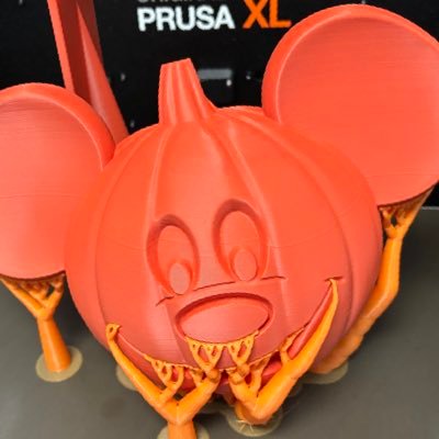 pickej's profile picture. Bio doesn’t matter. Be kind to everyone.