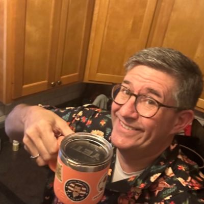 Middle School Principal, Tech NUT, LUTHER graduate, Apple Fan... oh ya- with 4 kids and a great wife, too! SKOL!