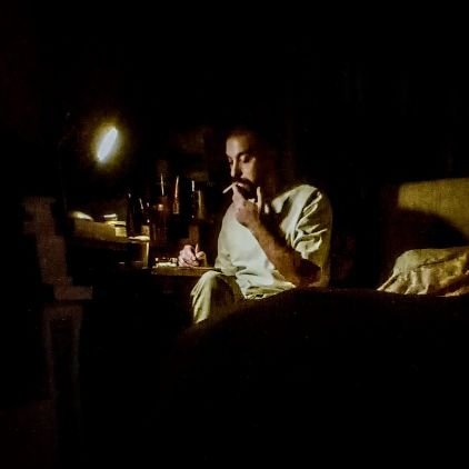 bitkinsefa's profile picture. Tımarhanem var...