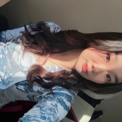 metform1n's profile picture. 