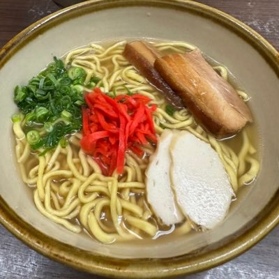 日本株🇯🇵・フィリピン株🇵🇭・米国株🇺🇸 ・オルカン・S&P500・ナスダック・インデックス投資を中心に投資中😎たまに金(ゴールド)売買👍iDeCoもやってます✨Life is once😁