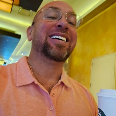 🇺🇸Army veteran. Father. Husband. Business owner. WWE fan