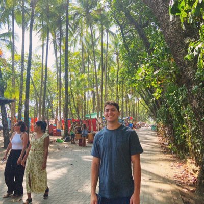 •97 🌎 Radiohead. Ing. Electrónica ⚡🤖 https://t.co/cs0d6pxB2Q