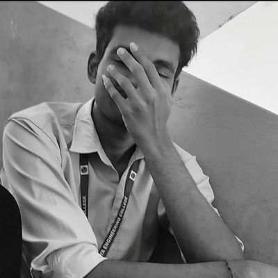 EmmanuellDev's profile picture. ^21 | Full-stack Blockchain Dev 🚀 | Hackathon🏅 ×4