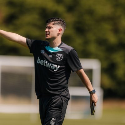 CCAFD (US) | MsC PF-RFD Fútbol | Readaptador @SevillaFC (15-22) | @Hammarbyfotboll Women's Fitness & Rehab (22-24) | (24- ) @westhamwomen Head of Sports Science