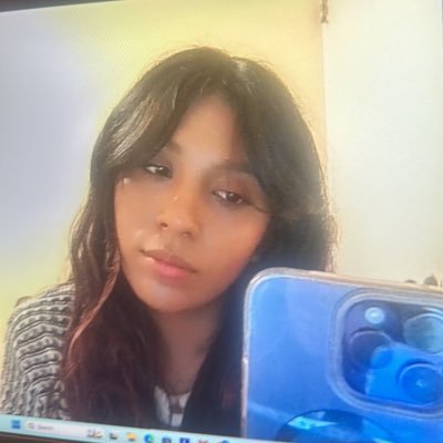 adieomo's profile picture. probably somewhere crying