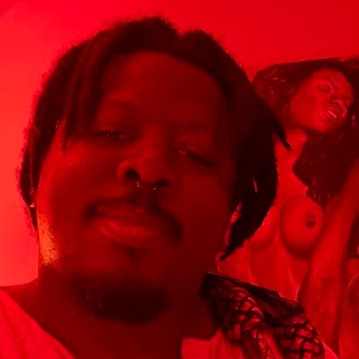 Host of Hitchhiker's Guide to ENM & Big Letter/little letter Podcast - Hedonist, Sadist, Rigger, Sensual Dom https://t.co/nymKVBGogS