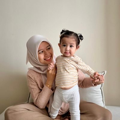 intanpeace's profile picture. 🐯