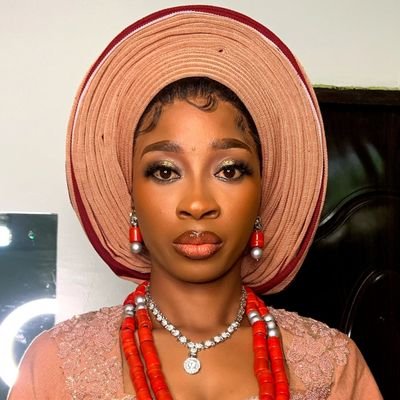 AminatOdunjo's profile picture. Christ being🕊️✨
Fashion stylist /designer @buami_styles👗👚
Lover of music🎶 heavenly ✨🔥😇