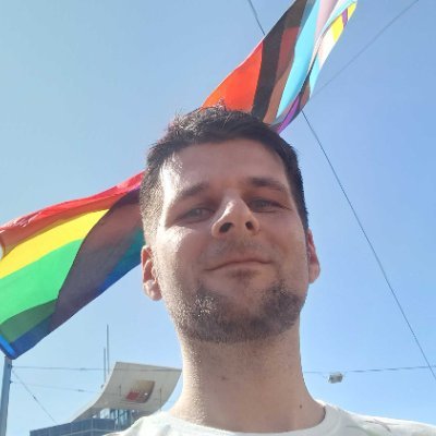 SkorkWB's profile picture. PC gamer 🖥️ / German video game localizer 📜 / immersive & story-driven games ❤️ / Sylvanas loyalist 🏹 / LGBTQIA2S+ 🖤🤍💜