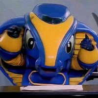 蟑螂恶霸不是恶霸。 (@xibear1994) Twitter profile photo