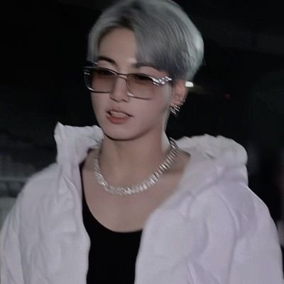 _iei_army's profile picture. Life without BTS is just *eh*