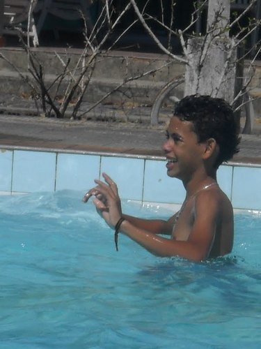 Nãoo sou tudo que voce queer , maais soou muitoo mais doquee voce merecee , tlg ?