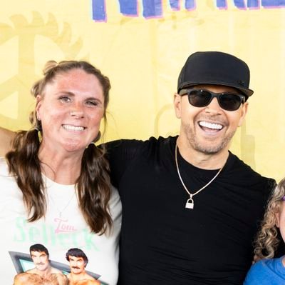 relizabethb66's profile picture. BH, Fanson, Team Nsync, just give me all the boy bands from the 90's.