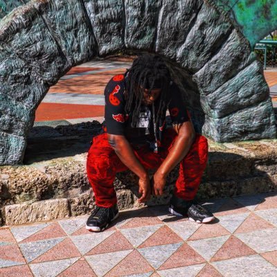 new single “Fly Away” out now on https://t.co/epmedUcRKo & on all streaming services
