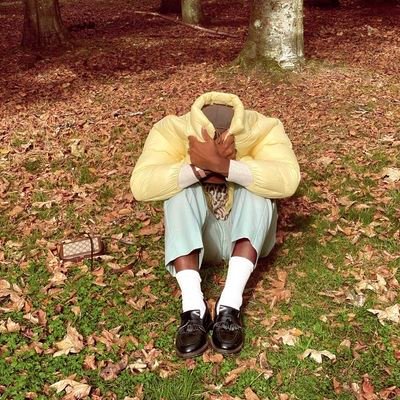 zairlust's profile picture. ain't got what the world needs, but what i got is what i need.