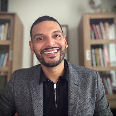prof | scholar-advocate | NAEd/Spencer postdoc fellow | salsero | Philly raised me | 2022 @acpa diamond honoree | author | consultant | BLM #ISupportImmigrants