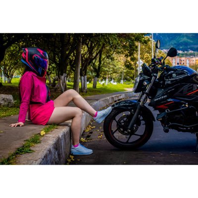 desderyTL's profile picture. 🐨 auxiliar en veterinaria 🐕 feliz con lo que voy hacer y aún más con lo que seré.🐩