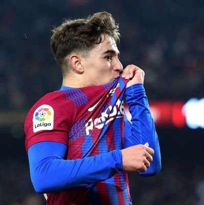 Sigueme y te Sigo 👍
FC Barcelona la Esencia del Fútbol , yo vi jugar a Messi⚽