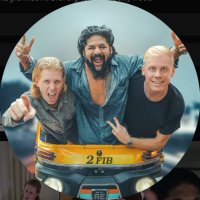 2 Foreigners In Bollywood (@2_f_i_b) 's Twitter Profile