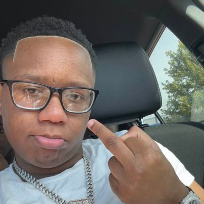 razervvs's profile picture. susd 34x