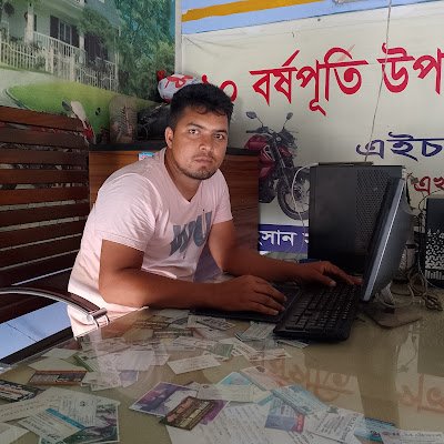 hi my name is najmul huda iam a professional digital marketer and seo expert designer